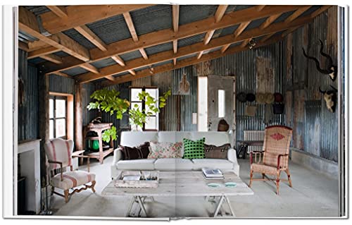 100 Interiors Around the World (Bibliotheca Universalis) (Multilingual and French and German Edition)